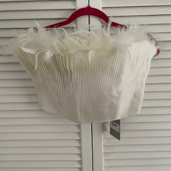 NWT 30% Off-Andres Otalora Brassavola Feather-Embellished Silk-Organza Top -US 6 - Picture 5 of 14